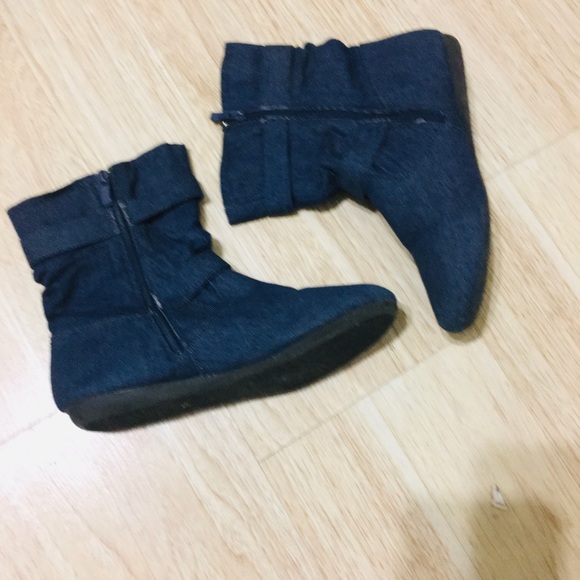 JEANS Ankle Boots - Picture 2 of 3